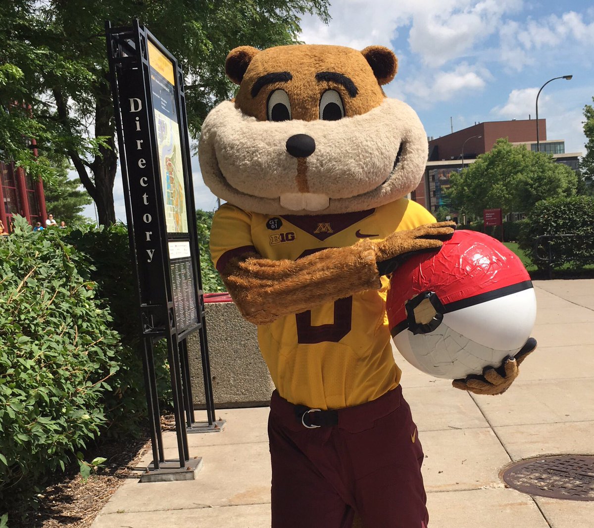 GopherSports's tweet photo. Gotta catch 'em all. #PokemonGO https://t.co/VqFzhZ7lsK