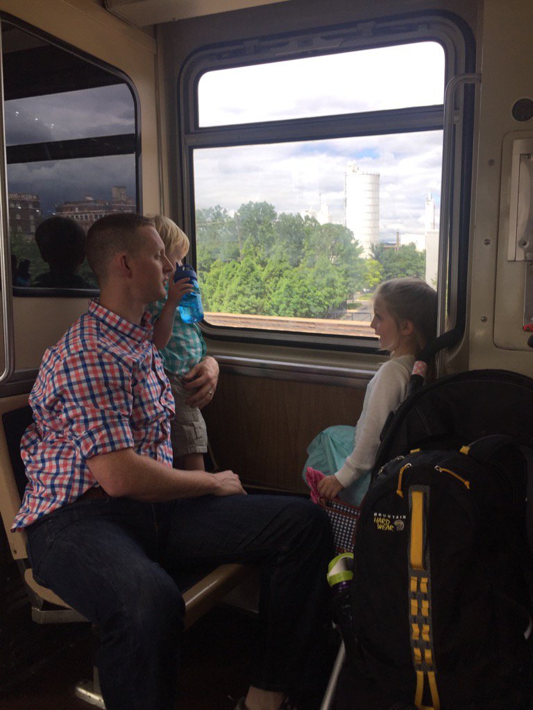 stephnewton's tweet photo. Seeing the city for the first time. #findingjosh https://t.co/NpFdZvi6Nj
