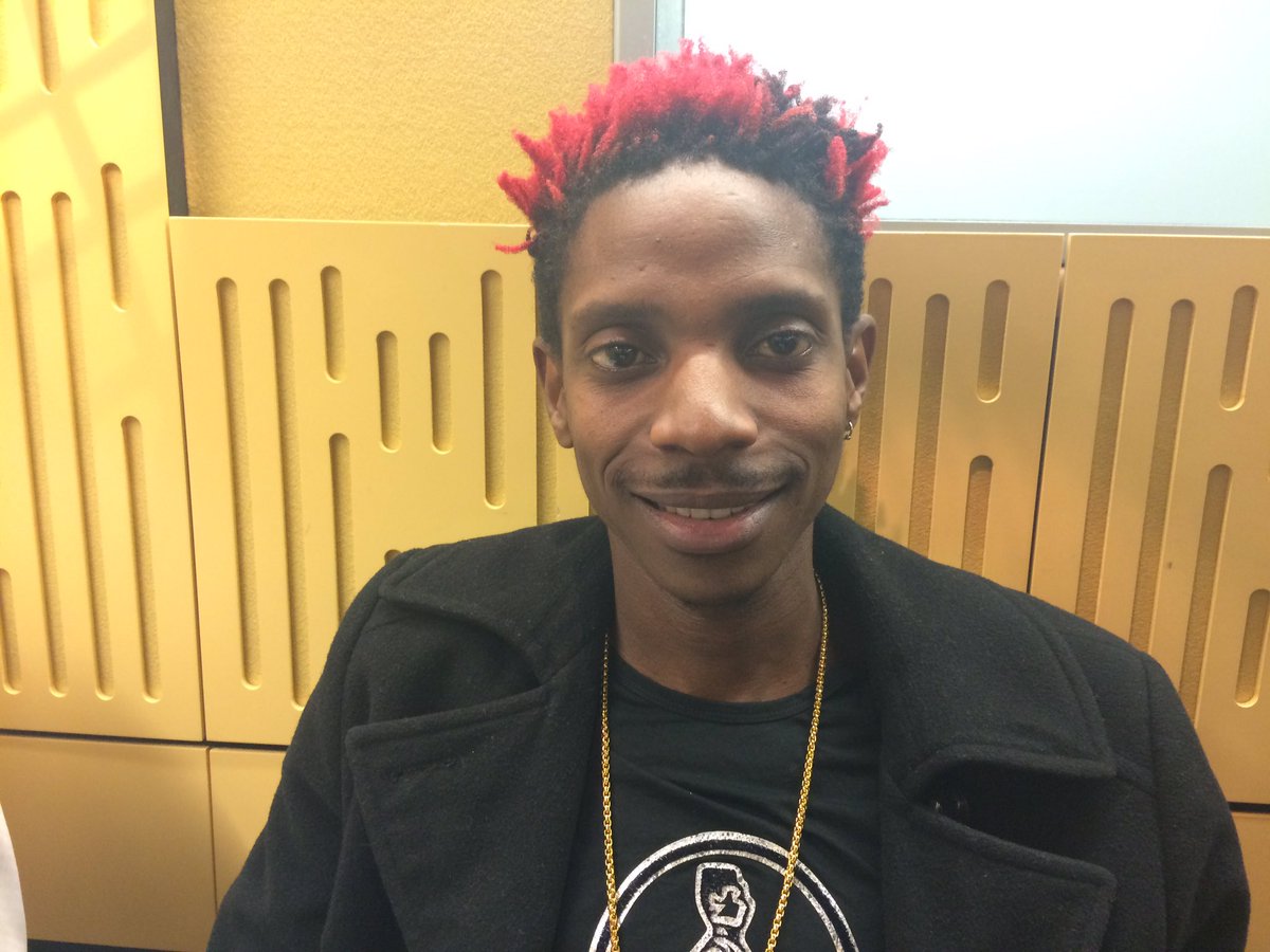 BBCAfrica's tweet photo. Shortly on Focus on Africa we'll speak to Kenyan comedian @EricOmondi
 
Watch it live via https://t.co/xlOR77w1fl https://t.co/rQIyWqZCSV