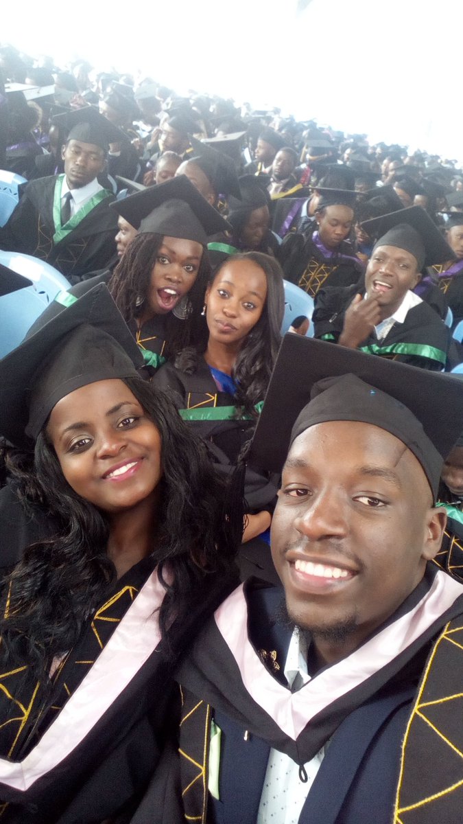 hannipher's tweet photo. #HappyPeople
#KU40thGraduation
#WeDidIt https://t.co/kQMfeCNLBN