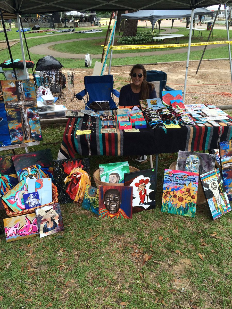 AmberRookh's tweet photo. By the way, y'all should come to the watermelon festival 🍉🌞 https://t.co/hlkYeekjwd