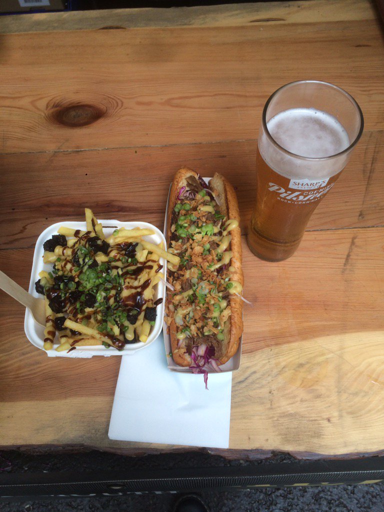 40StPauls's tweet photo. Great food by @GusLane1, @DigbethDiner always wonderful. #fridaysdoneright https://t.co/q369nXo4Bv