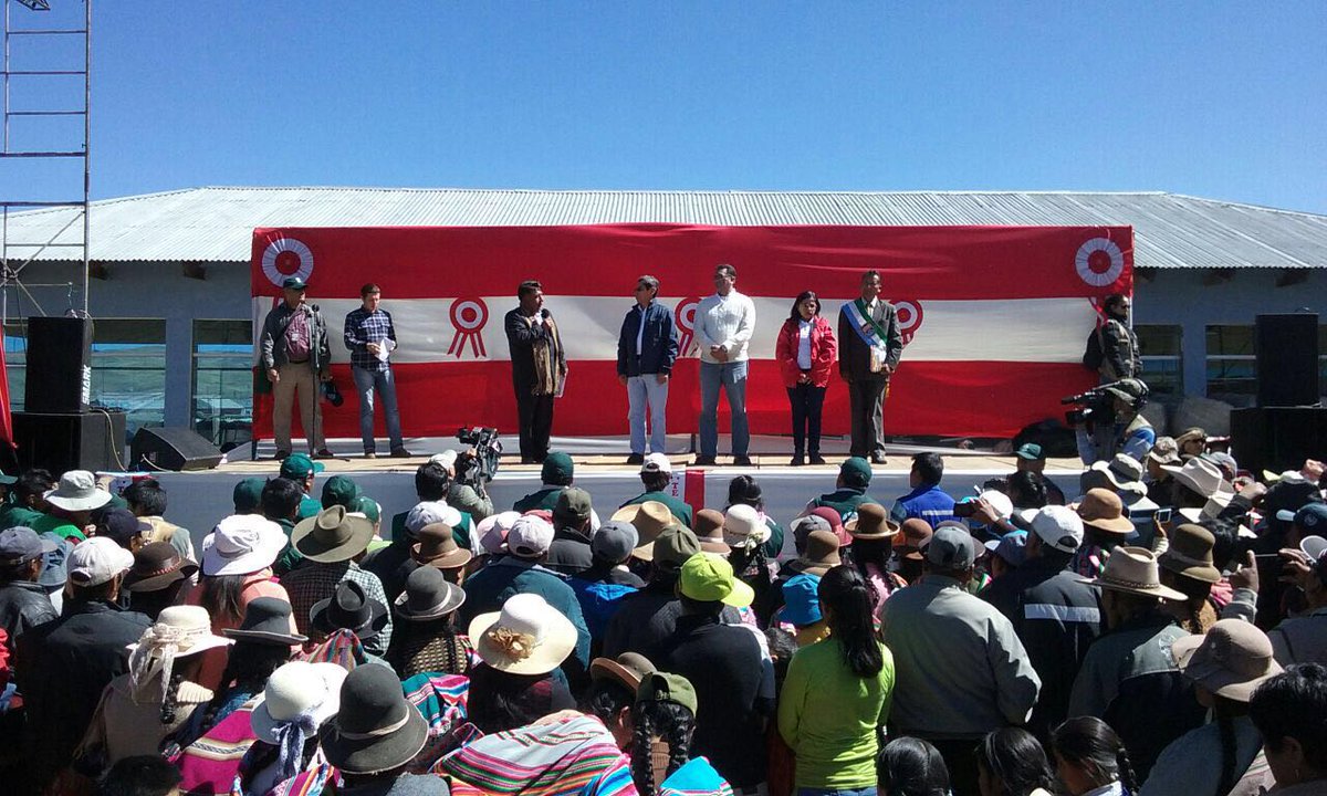midagriperu's tweet photo. Ministro #JuanManuelBenites "Este año hemos invertido 36 millones de soles para atender las heladas" https://t.co/qGmvki0NXT