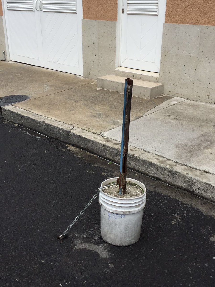 Por favor vecinos gandules en tula entre vicente suarez y fdo montes de oc…  —<a href="/pepemolinafoto/">pepe molina</a> ret.io/report/47247865