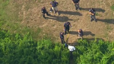PIX11News's tweet image. 'Pokemon Go' player finds dead body in New Hampshire park via.pix11.com/QZxIM