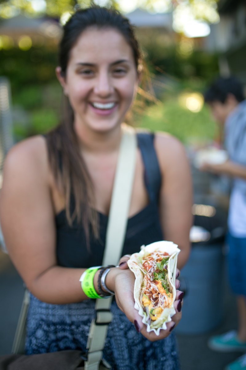 Biteofseattle's tweet image. Hungry?! The @Groupon @Biteofseattle is officially OPEN now - 9pm tonight! (Event runs thru Sunday). #BiteintoSummer