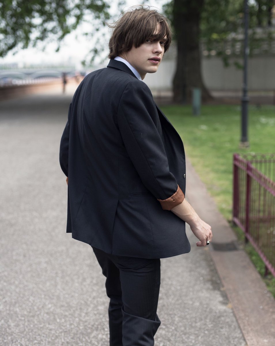 CalderonSumner's tweet image. WHILMER BLAZER

#menswear #tailoring #ss17
#fridayfeeling #tgif #suit #handmade #by #tailor #whilmer #colombia #uk