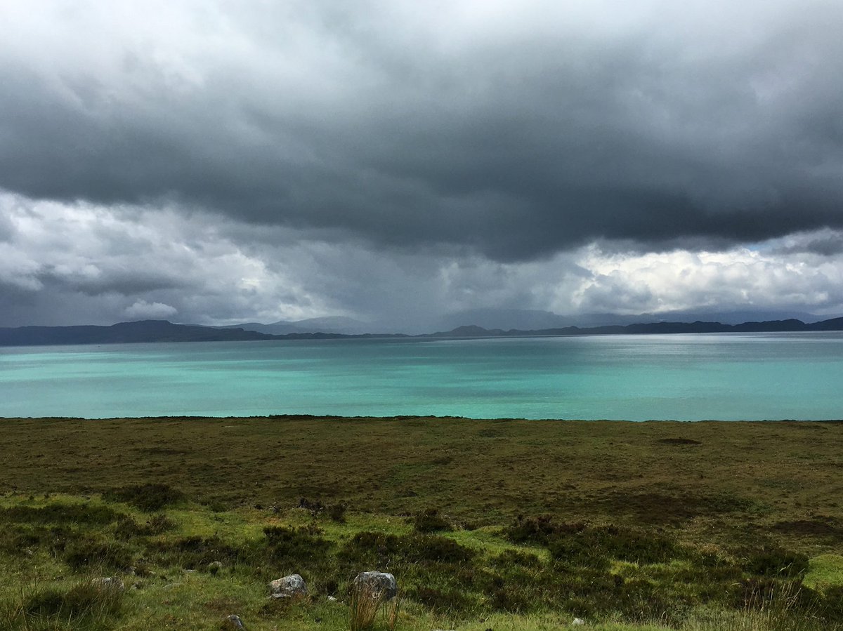 Watching the storm come in over #Raasay from #Applecross Peninsula - amazing sky!   ☁ 👍 📷 FB/Lass with a Lens