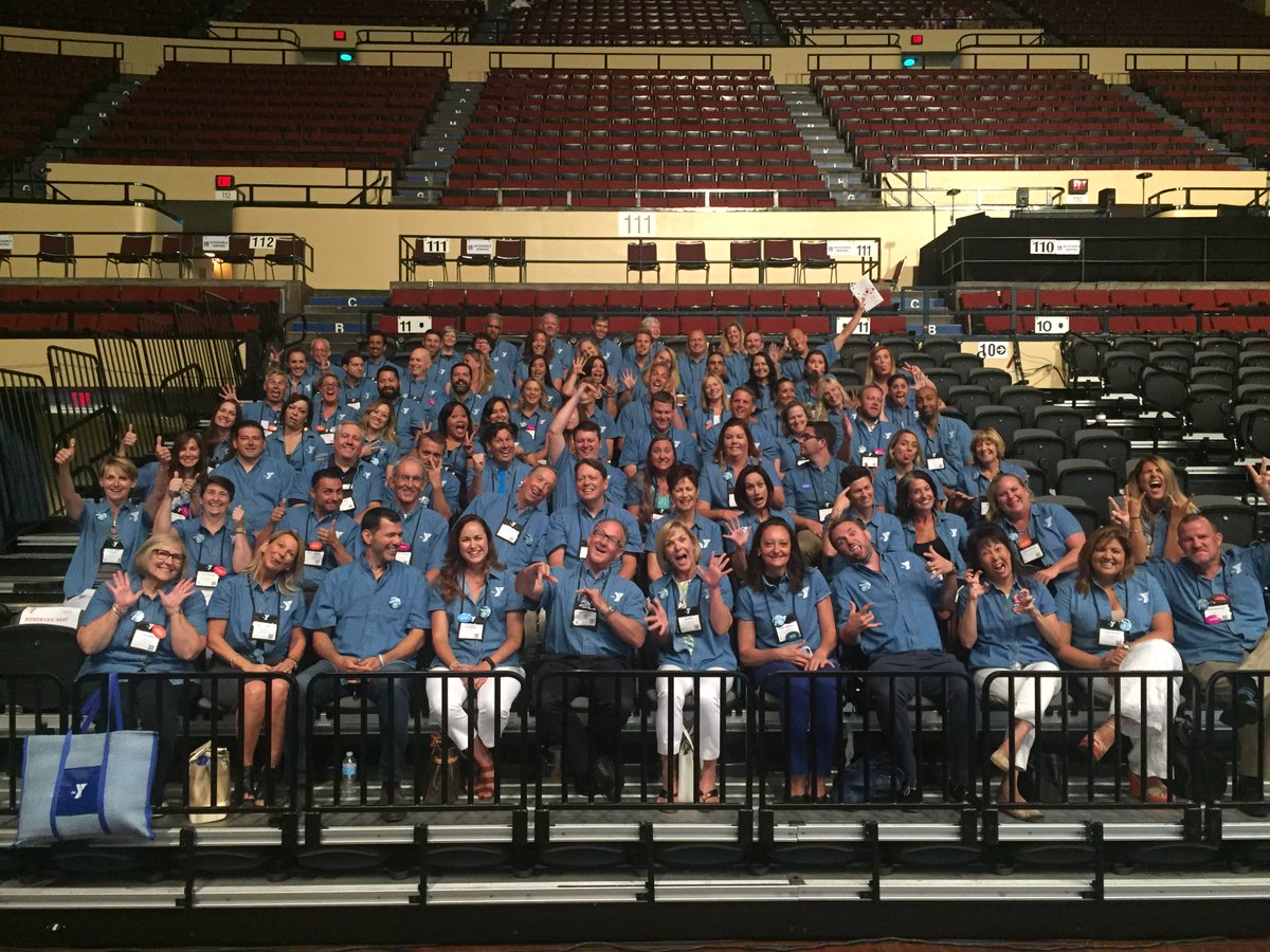 What a great (&amp;FUN) group dedicated to #youthdevelopment, #healthyliving &amp; #socialresponsibility! #GA2016 #BeCauseY