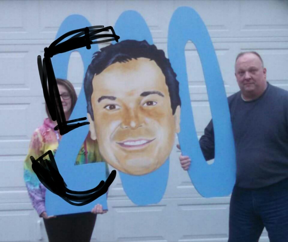 WhatTheChuck67's tweet photo. @jimmyfallon #FallonTonight #FalPals ❤ #Fallon500 LOL https://t.co/9S4Omu6BJk