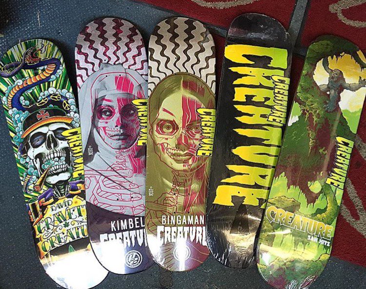 creaturefiends's tweet photo. Five Points Shop in Ventura, CA is prepared for weekend rituals ⚔ #SupportYourLocalCreature. https://t.co/7g7hRdXQCn https://t.co/K0C3MaSvZj