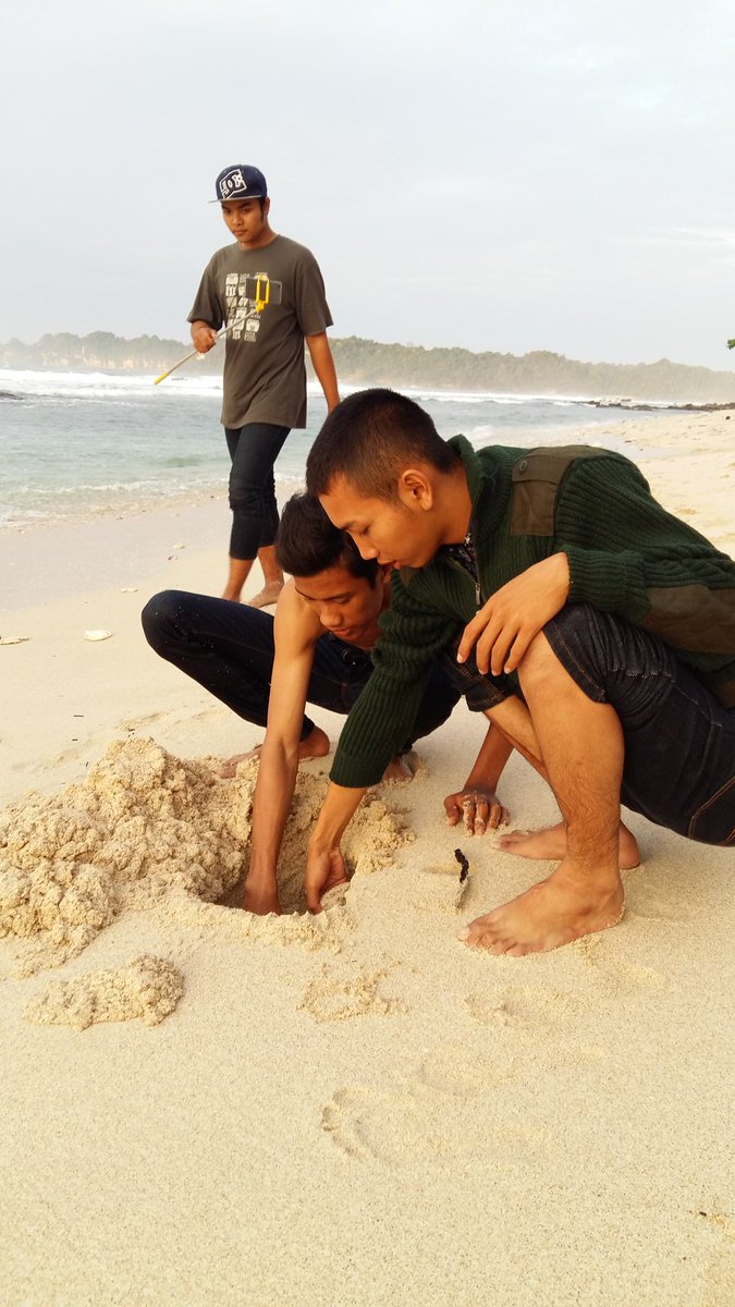 lukmanhakim1695's tweet photo. Pantai malang https://t.co/juVEhbCwD9