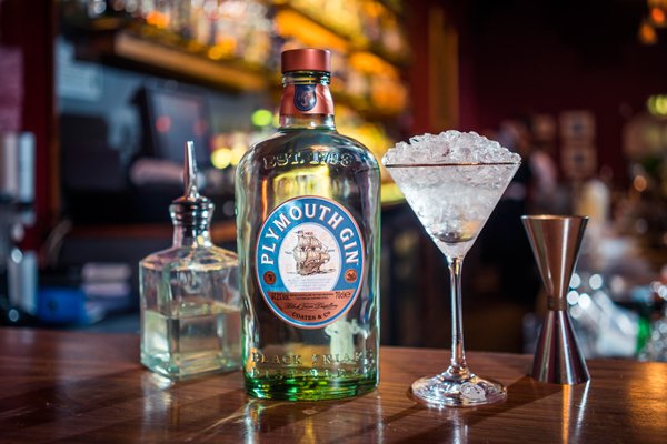 barbicankitchen's tweet photo. Win a gin experience &amp; meal for two! Enter by picking the flavours you'd put in your gin cocktail @therefectorybar https://t.co/LW3vbUJQ6Z