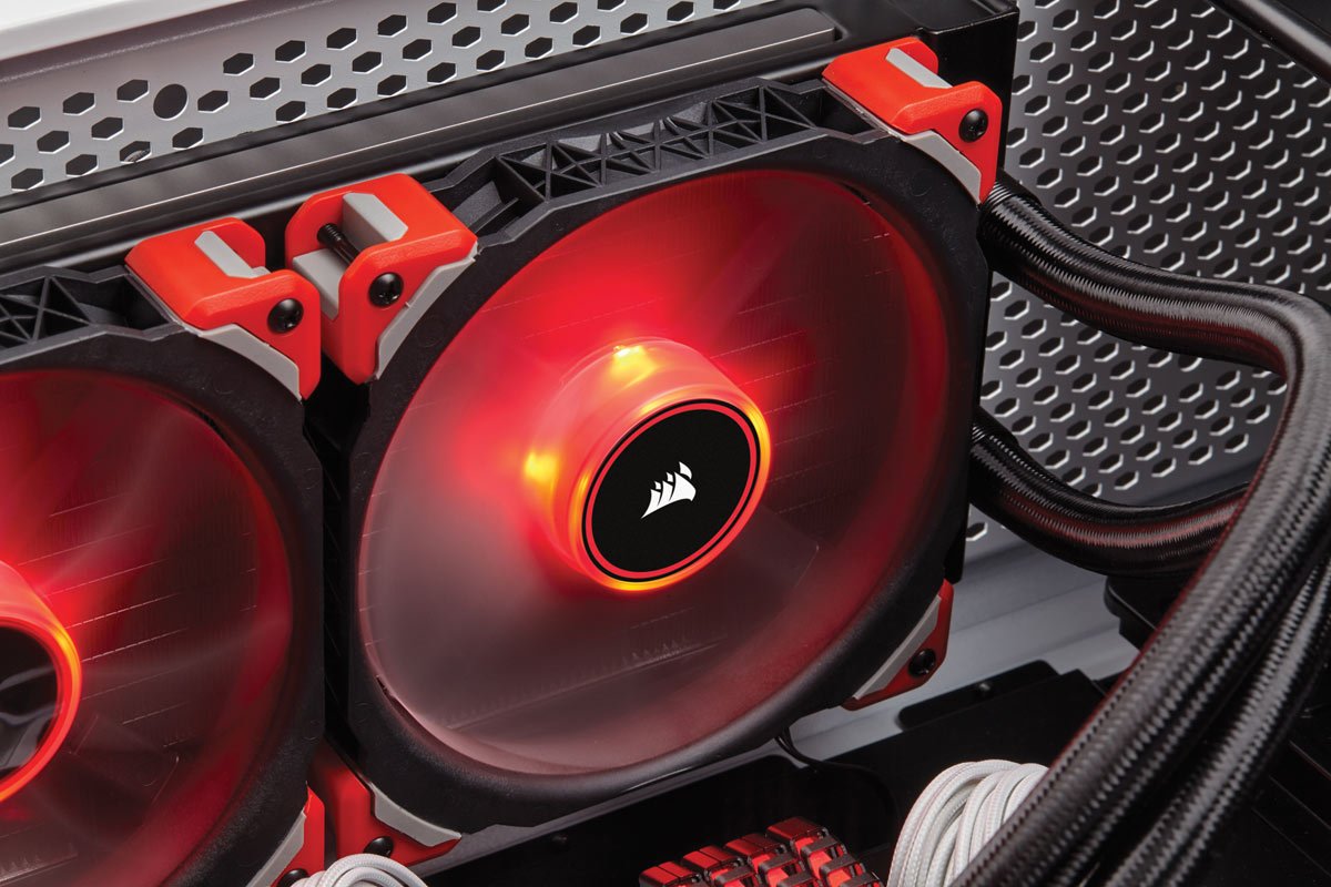CORSAIR's tweet photo. Two words: Magnetic Levitation. #BuilditBetter
Learn more about ML Pro and ML Pro LED fans: https://t.co/INYU1VWfls https://t.co/GXgUlqyEKz