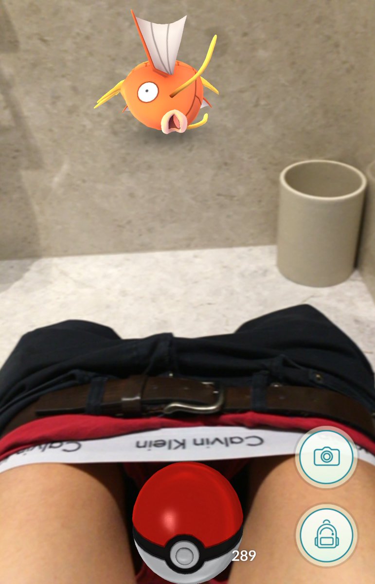Joe_Sugg tweet picture
