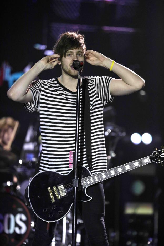 5sos_deike's tweet photo. #HappyBirthdayLuke #5sosgermany
happy birthday dude♥.permanent as you are.see you soon:) the fourth year in a row https://t.co/6QgLeDOn93