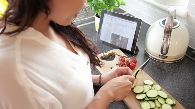 PhotoRecipeApp's tweet image. This application is the very good gift for #cooking lovers. Easy share your favorite #recipes. Download now !!