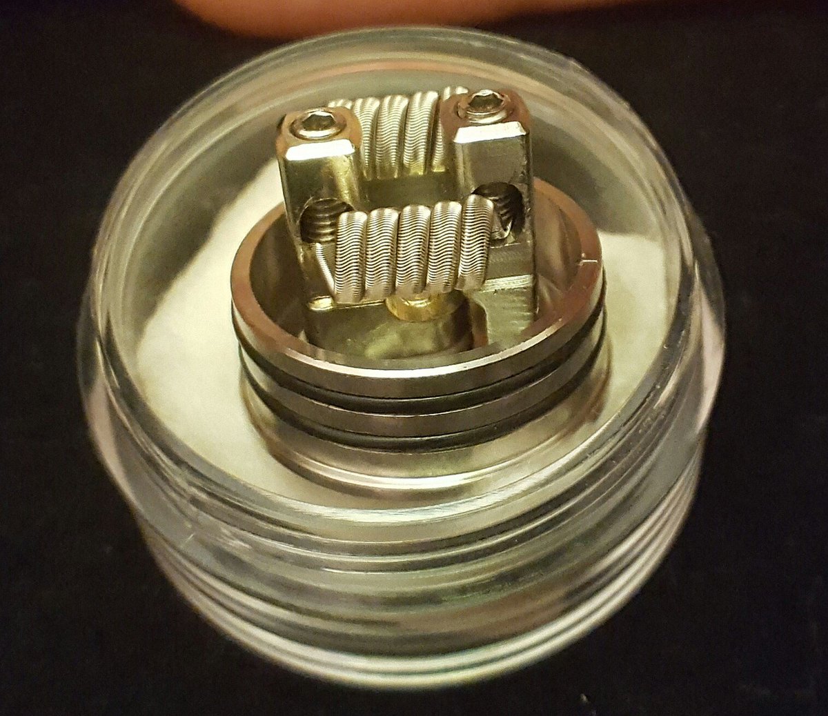 BenjaminWSo's tweet photo. Those #alienfraple coils £4.00 a pair, DM to purchase #handmadecoils #coilporn #vapefam #vapelyfe #vapeuk https://t.co/AmnMLocM6Y