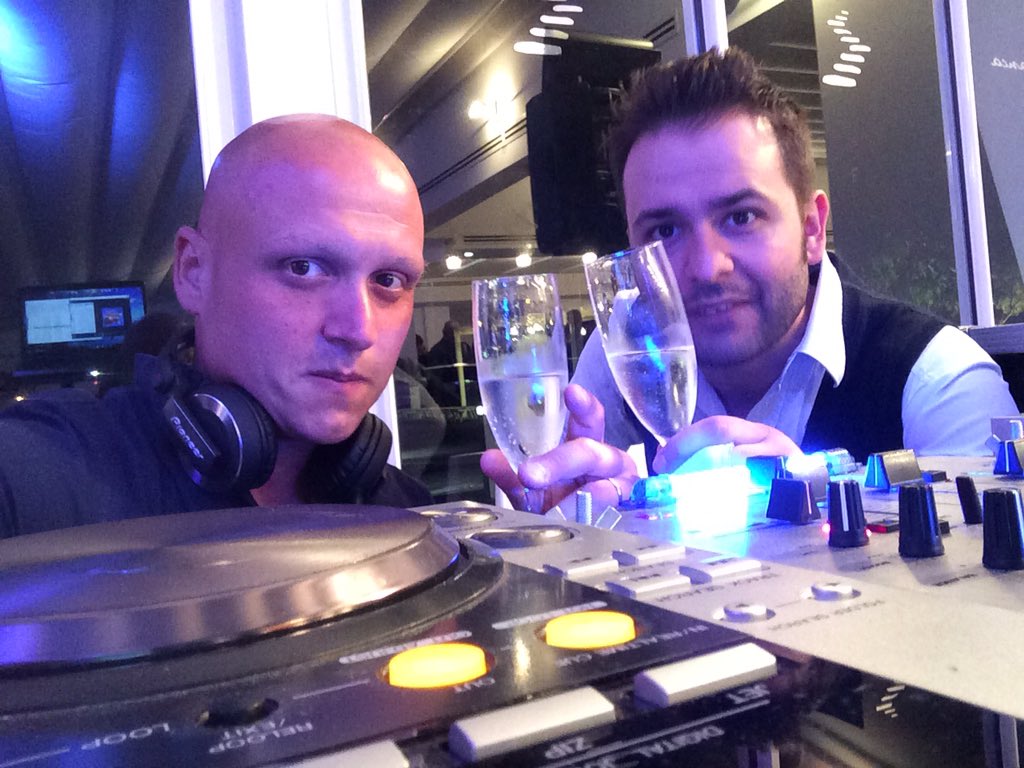 Pino_Rapuano's tweet photo. #djpinore #WelcomeBack in #housemusic ft #nextanimation at #pietrabianca
#dj #Deejay #pomigliano #love #work #me https://t.co/iIlhcYrozz