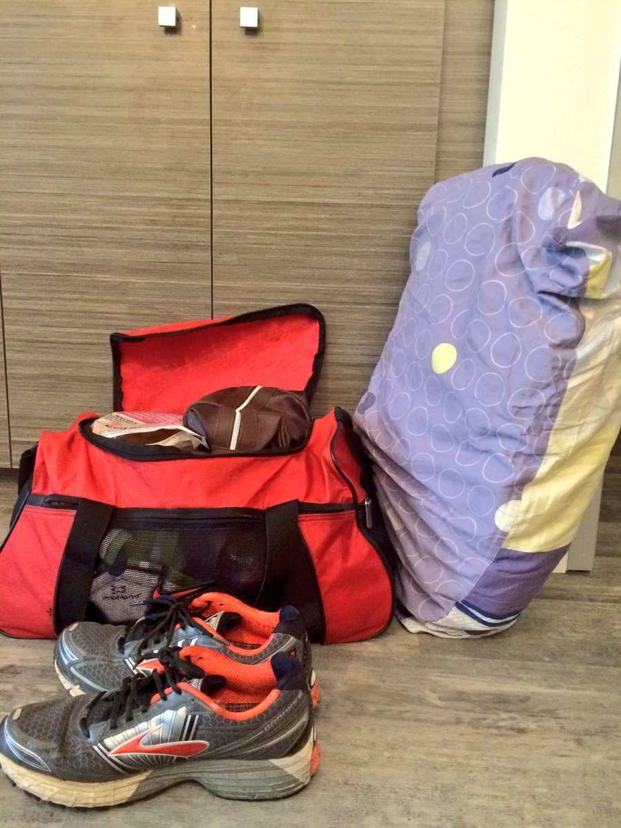 ajoshholland's tweet photo. Packed and ready for #RagnarNWP! Bellingham bound. #RoadToRagnar #SeattleFrontrunners https://t.co/RHV6r2Ziq1
