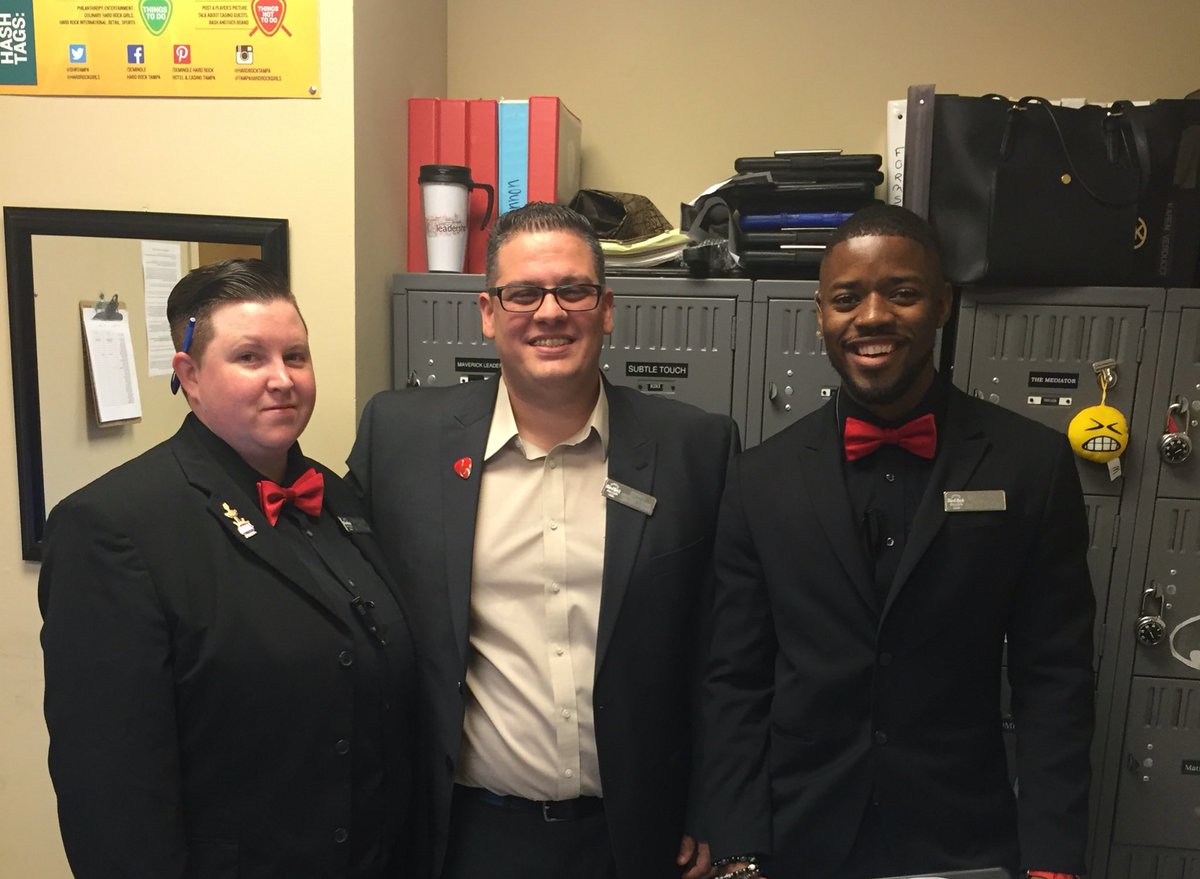 yourgirltori's tweet photo. Team Slots knows how to keep it FRESH! ππΎ #slotsofun #matchingbowties β£@SHRTBackstage https://t.co/OPCFnyN7H9