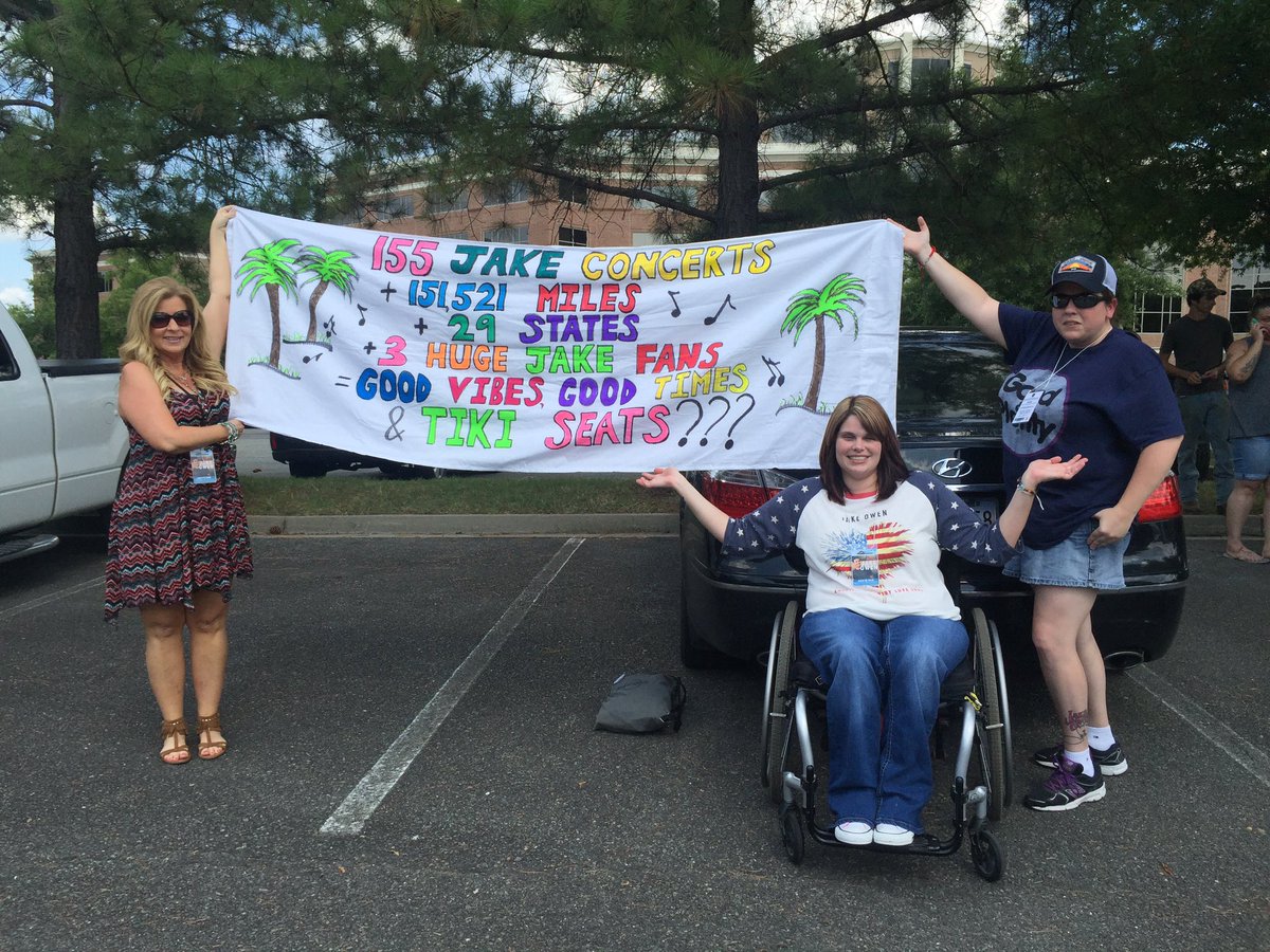 shannon12786's tweet photo. @jakeowen @K95Richmond Please help some huge Jake fans out! @Urbanrckrchk @MistyStodghill https://t.co/vSpyxEm6Wf