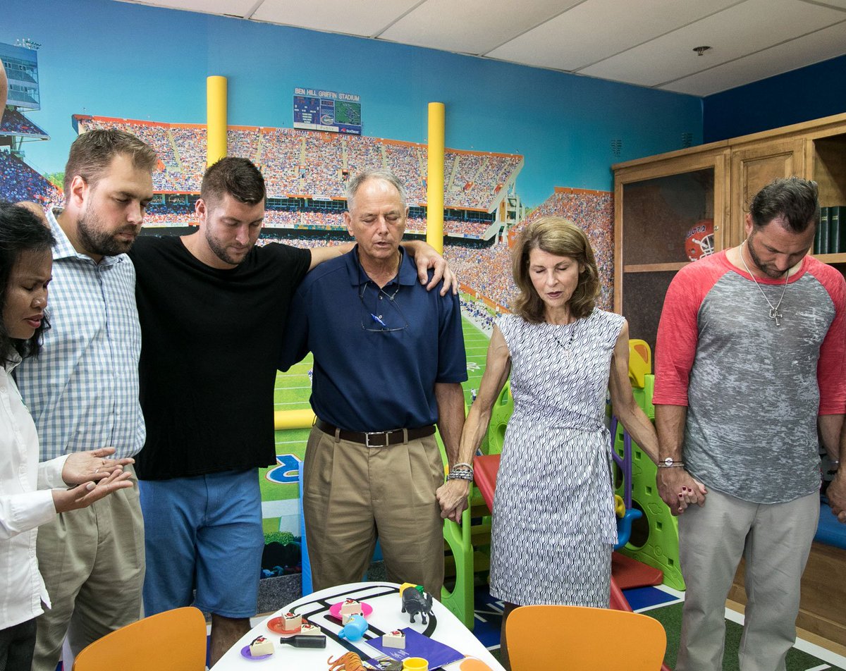 CUREIntl's tweet photo. The Week in Photos: Better Together https://t.co/Dkg9kyVyYx #tebowCURE https://t.co/9q6aA8ezEV