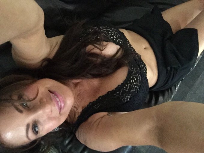 Happy Friday https://t.co/2RmGG40qqr
