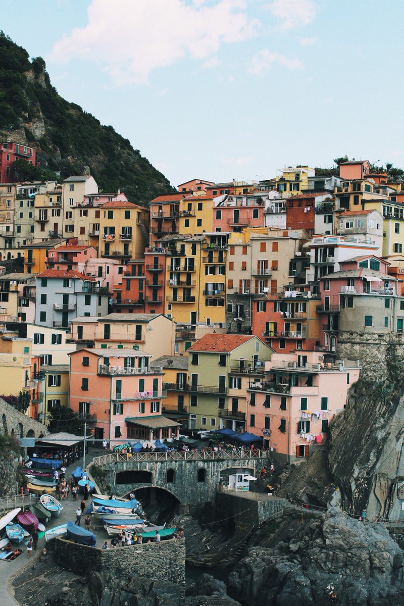 orionvanessa's tweet photo. A few shots I snapped from today's adventure to Manarola, Italy. https://t.co/85j7pKfFyh