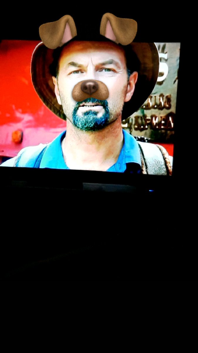 C_Bprospecting's tweet photo. @ChristoDoyle Looks like dozer dave has become a snapchat victim #goldrush https://t.co/TDjNuZBNPq