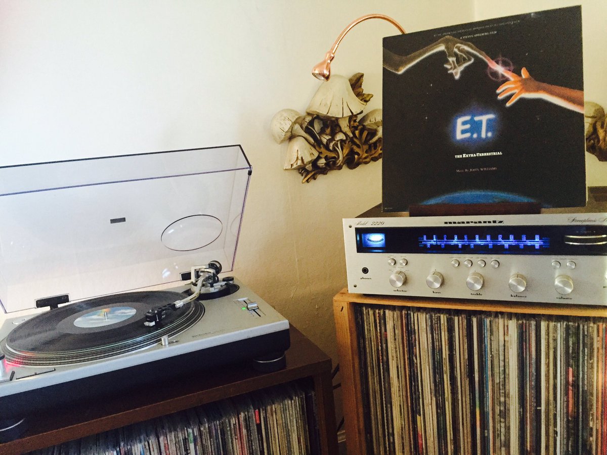 marknehlich's tweet photo. Hands down fav JW #soundtrack ever @thedamnfinecast #vinyl #nowspinning https://t.co/dn6cg6oglZ