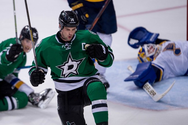 Dallas Signs Jamie Benn to Eight-Year Contract Extension news.hockeydraft.ca/2016/07/15/dal…