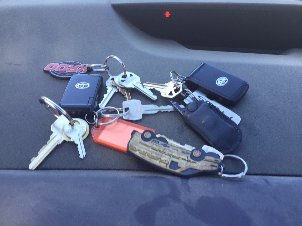 JayCom Services tweet media