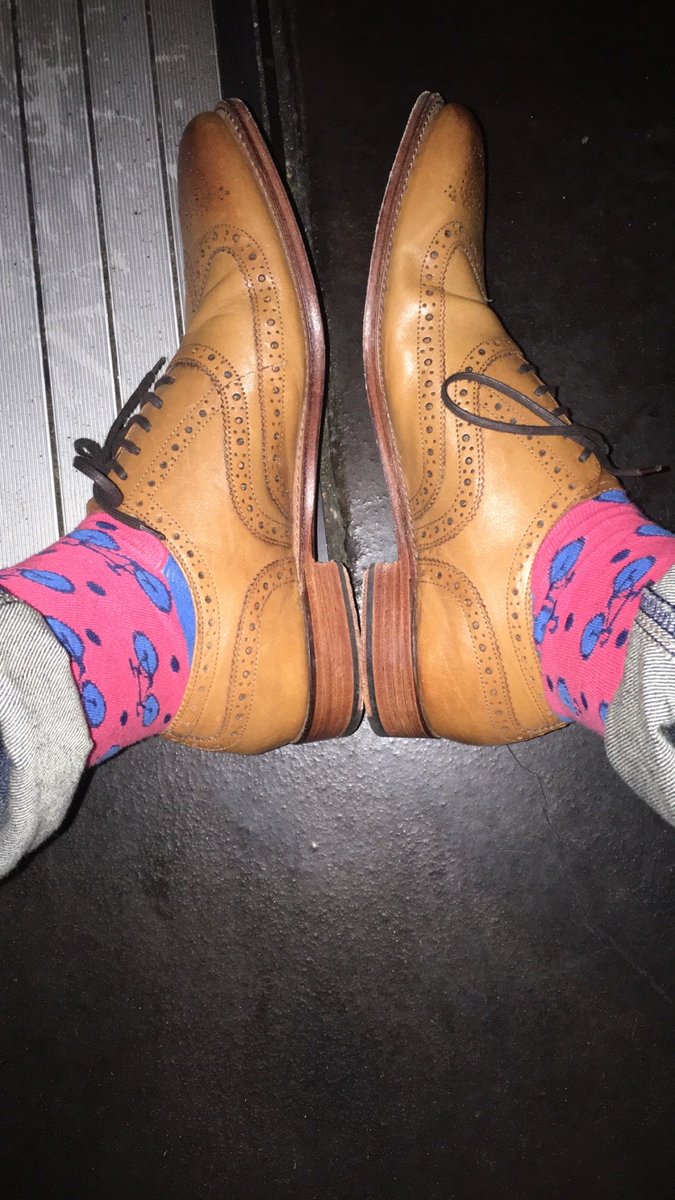 YeezussBhrist's tweet photo. #Socks #SockGameStupid #FunnySocks #DiffSocks #BoSox https://t.co/m0YJaANhDh