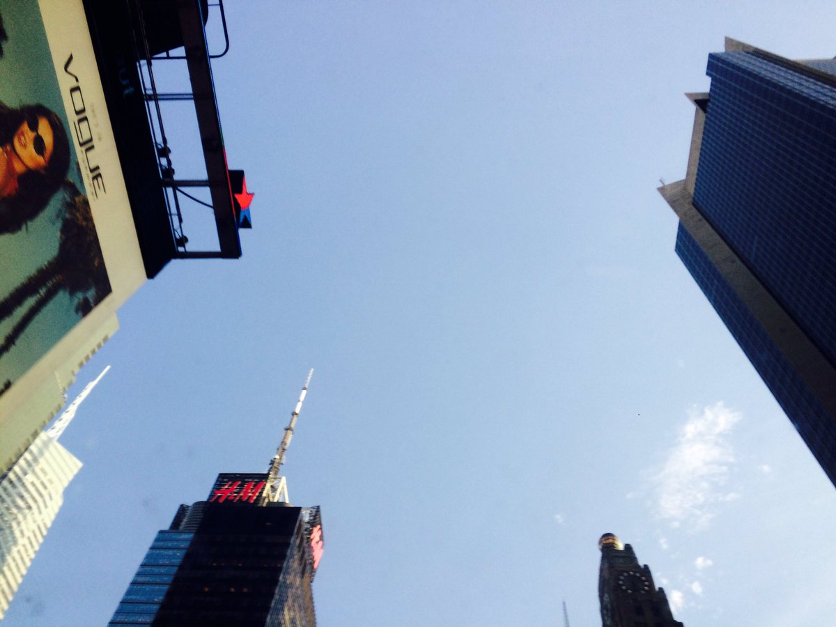 tsakarestou's tweet photo. Looking UP after concluding #edjsummit https://t.co/BnqnikSPiW