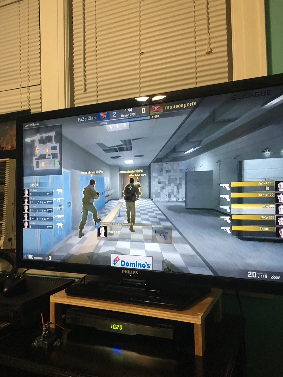Defalt98's tweet photo. Watching @EL, routing for @FaZeClan https://t.co/5GIW9LzjBx
