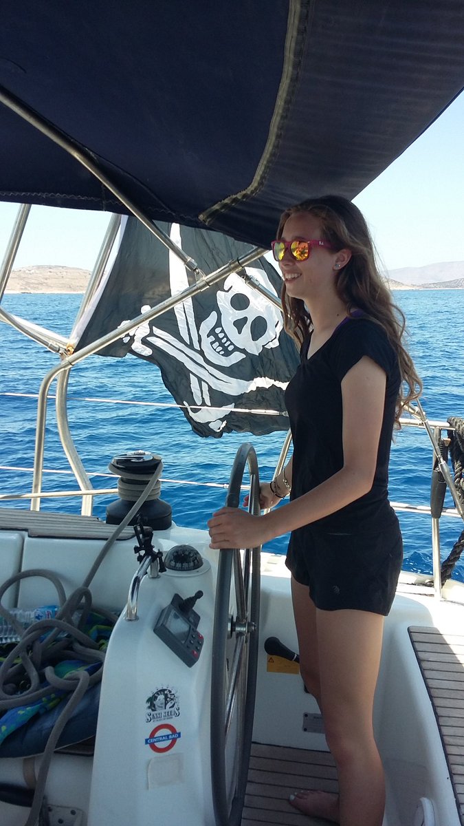 skipper_van's tweet photo. Pirate Queen at age fifteen. #piratequeen #Cyclades #sailgreece #offthebeatentack https://t.co/LXIjnuqYQD