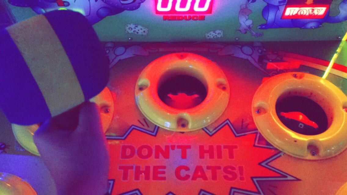 jacobtchakova's tweet photo. Birth control be like. https://t.co/kgjOP2QVuc