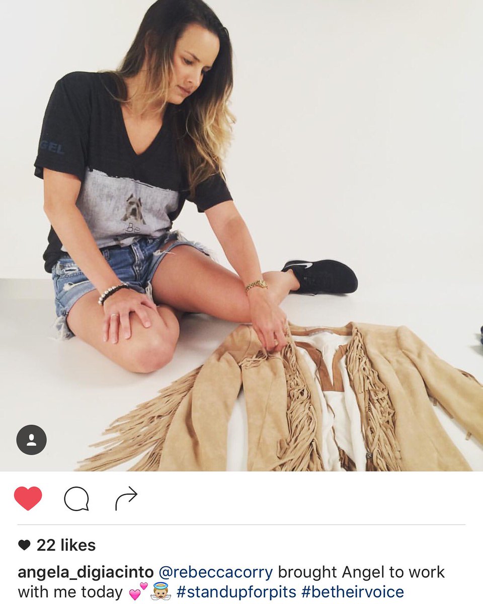 We ❤️ this. Thank you @angela_digiacinto.

#standupforpits #angelforever #love

Shirt available at standupforpits.us