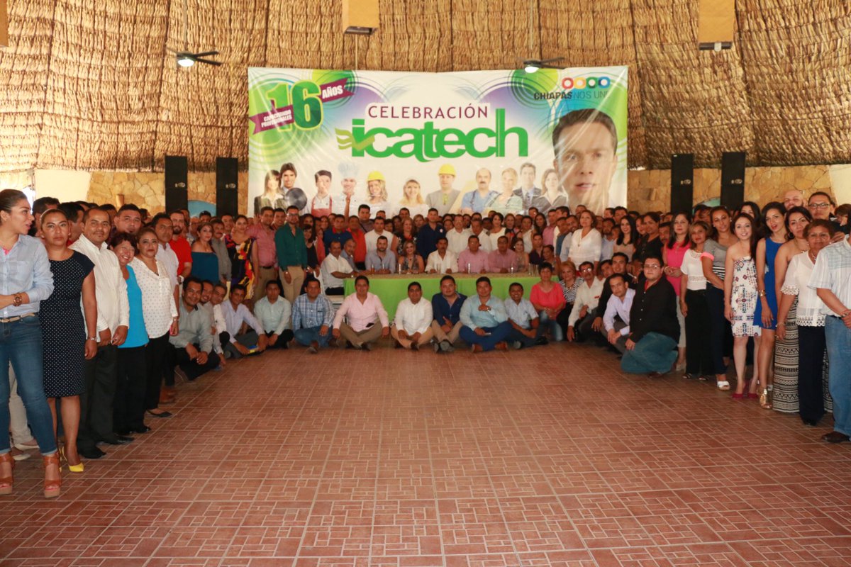enochdez's tweet photo. Un gran equipo, grandes amigos, grandes sueños y grandes realidades @Icatech1 #16Aniversario @VelascoM_ @dulsillo . https://t.co/FeQj9kUrFF