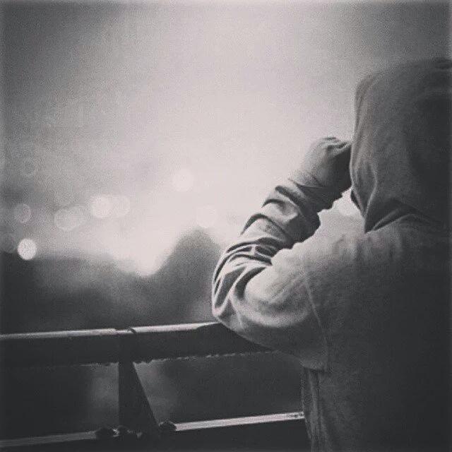 jh_3ro's tweet photo. ♡
.
.
.
.
.
كل ليلة أنوي بأن ﻻ أهتم بكِ وكل مساء أنتِ أول من أفتقده ..
.
.
.
.
.
♡ https://t.co/YJZFIlYyz4