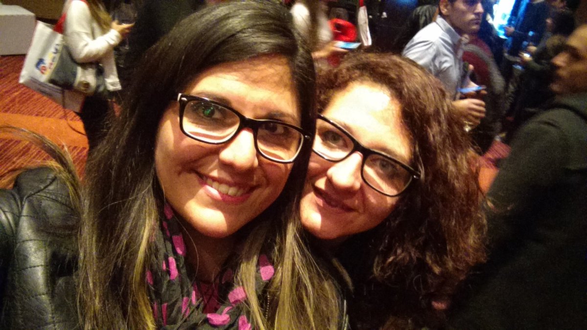 ShallowYami's tweet photo. Con @edoblea en el #SMDayMza #elsolcomar https://t.co/hf7Ng30cpq
