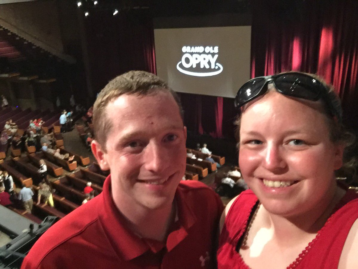 vschnack20's tweet photo. Celebrating our 5th wedding anniversary! Having a blast! #opry https://t.co/21t8W2KThF