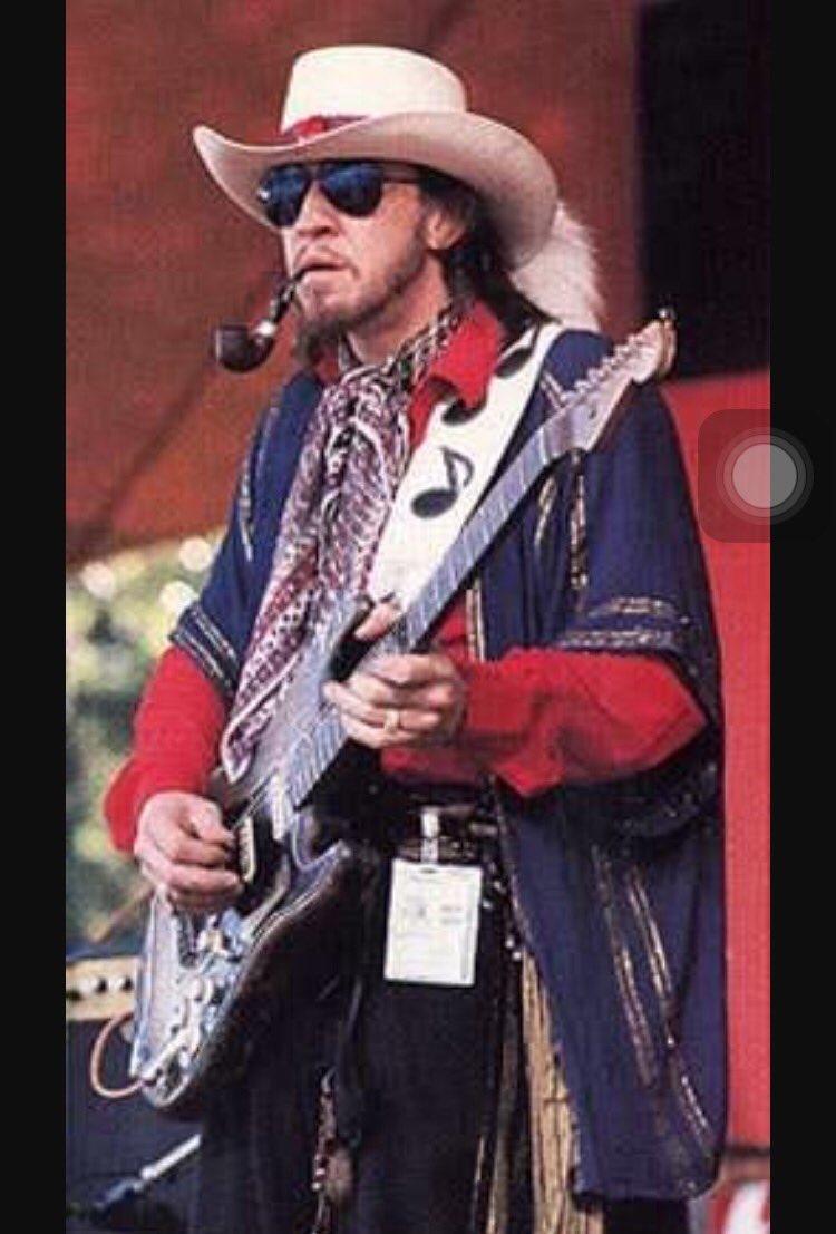 holland_cal's tweet image. Stevie Ray was the coldest dude of all time #scuttlebuttin