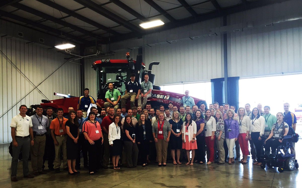 Case_IH's tweet photo. #CaseIH was proud to host  the 2016 #FFANCF class, along with Dr. David Kohl &amp; #AgPhD in Ames IA this week. https://t.co/XNx0e3lkzm