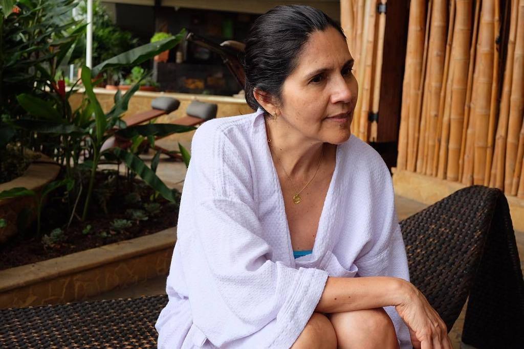 AleCastroNY's tweet photo. My beautiful mother! #soulmate necklace.
.
.
.
.
.
.
.
#alejandracastrojewelry #spiritualj… https://t.co/tLrNpqWe41 https://t.co/jzZ8pMHw2L