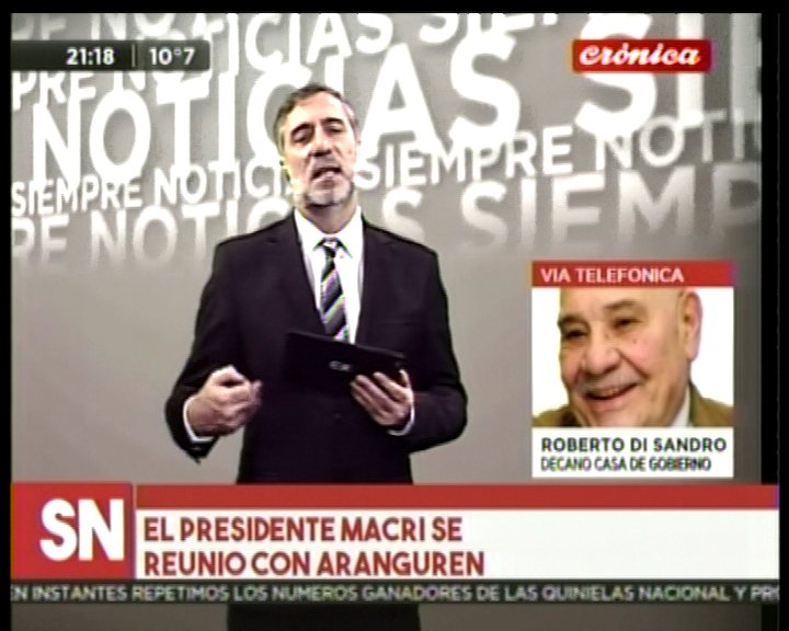 CronicaTV's tweet photo. #SiempreNoticias | @mauriciomacri se reunió con #Aranguren . Lo cuenta #DiSandro https://t.co/X8oWzHkPVr