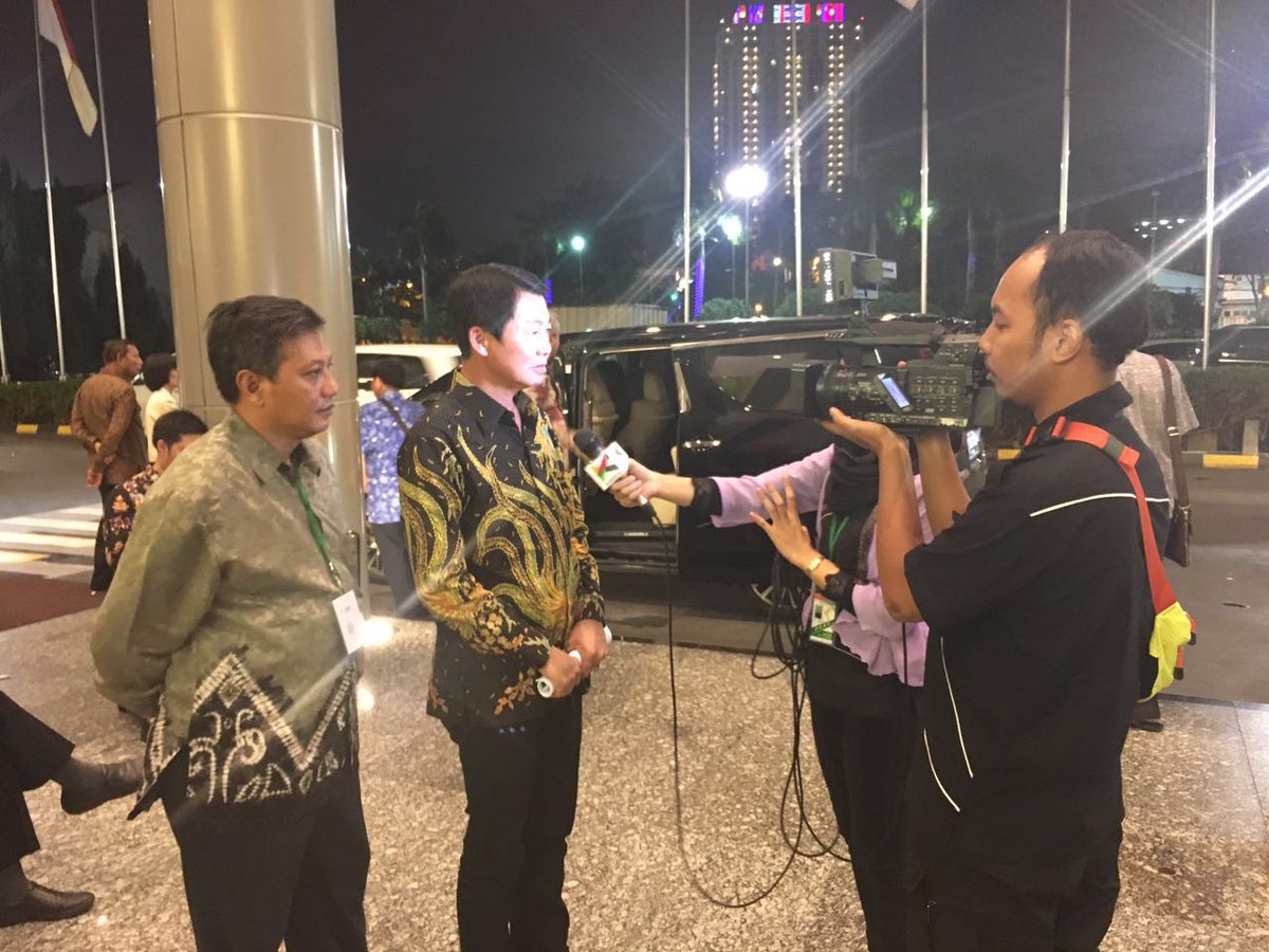 Radnadi's tweet photo. Pencanangan tax amnesty direspon positip khususnya pengusaha Tuban https://t.co/FKqLwE5NyP