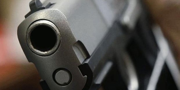 11 firearms taken from #LittleHaiti warehouse bit.ly/29PA077?utm_me… https://t.co/yoZW7SU6AT