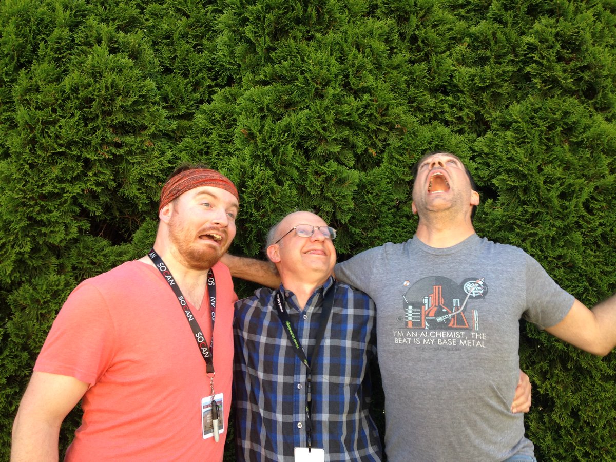 JoytvBC's tweet photo. Yes the @harrisonfest team is hardworking but lotsa fun too! #harrisonFest2016 https://t.co/RBeXu8SAs4